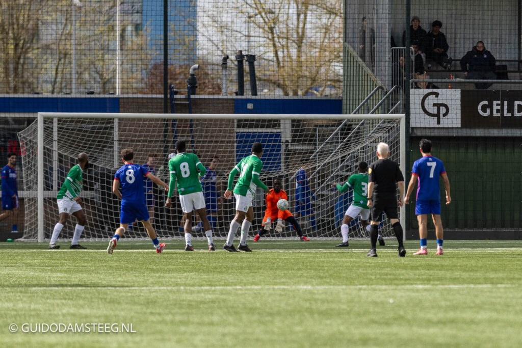 sc Buitenveldert – Real Sranang 28 maart 2026 1-2